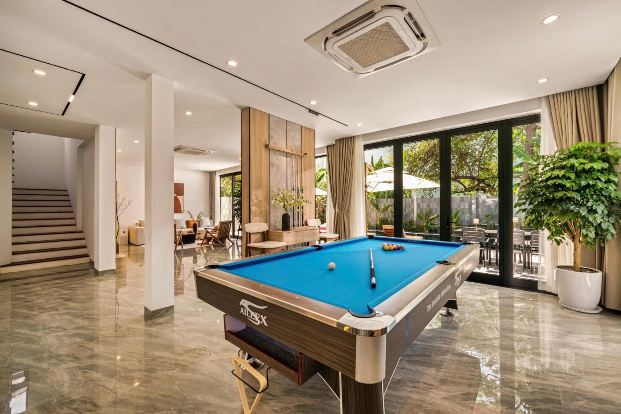 Luxurious 500M Villa, Private Pool, 300M To Beach ダナン市 エクステリア 写真